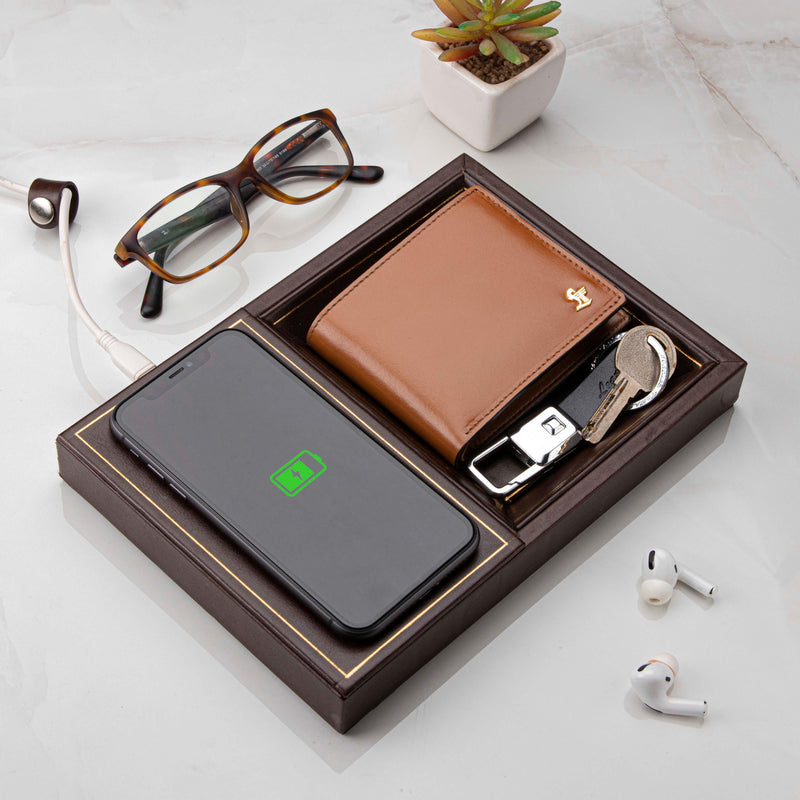 Leather Smart Valet Tray With Wireless Charging | Color: Brown